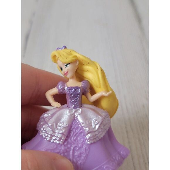 Hasbro SA tangled Rapunzel Disney Pixar Toy figure - Picture 3 of 6